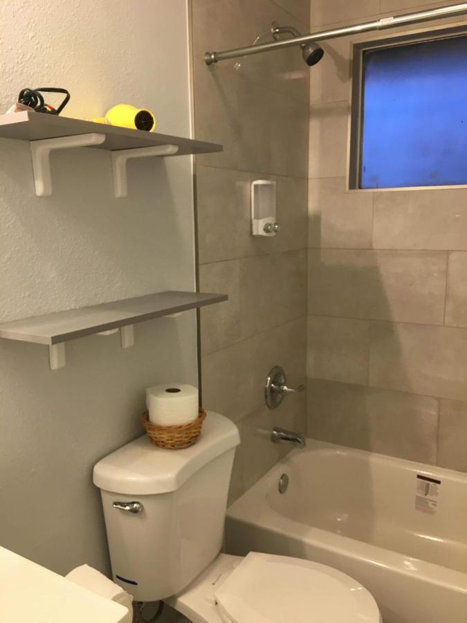 Rainier Guesthouse Сиэтл Экстерьер фото