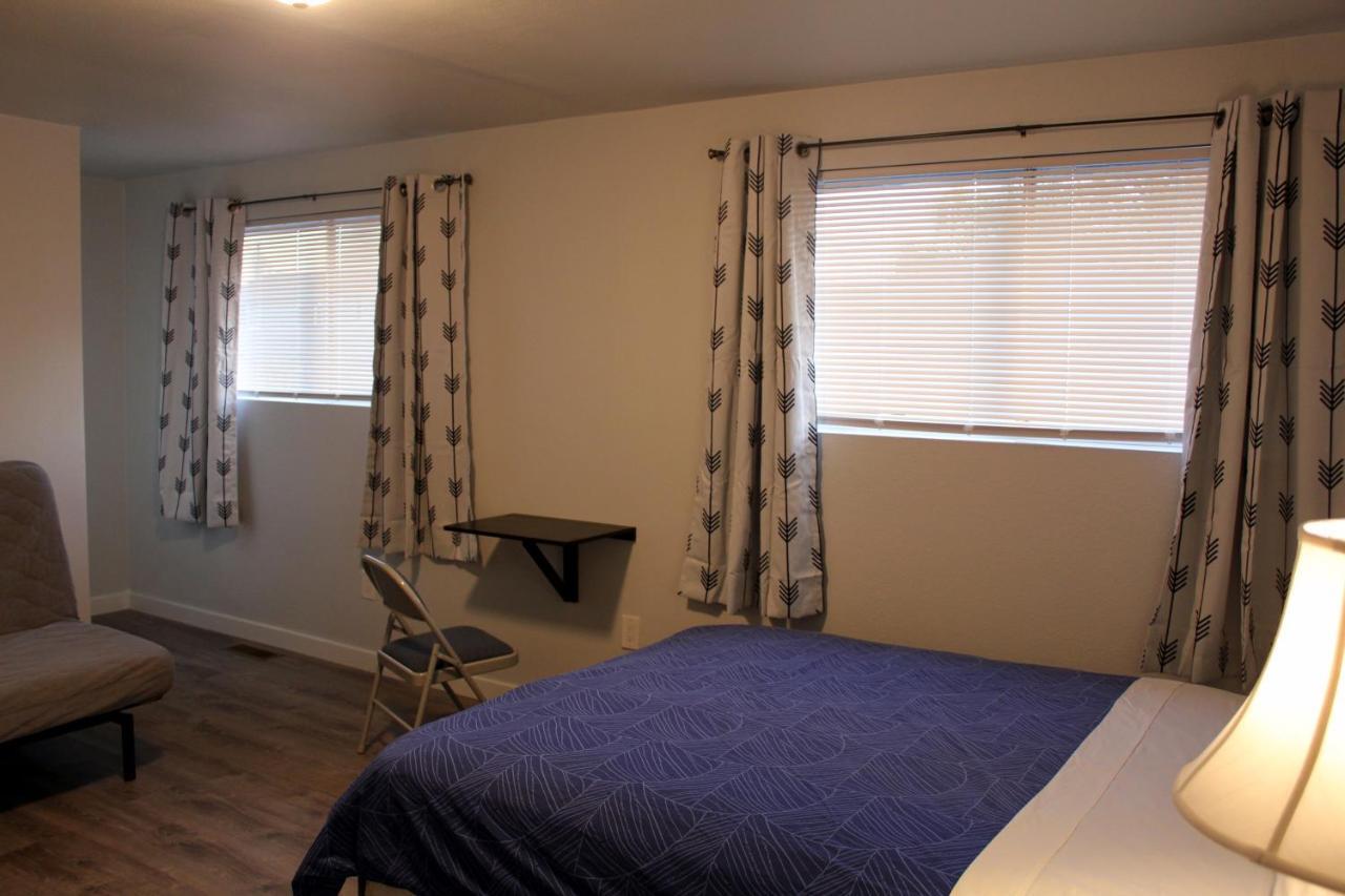 Rainier Guesthouse Сиэтл Экстерьер фото